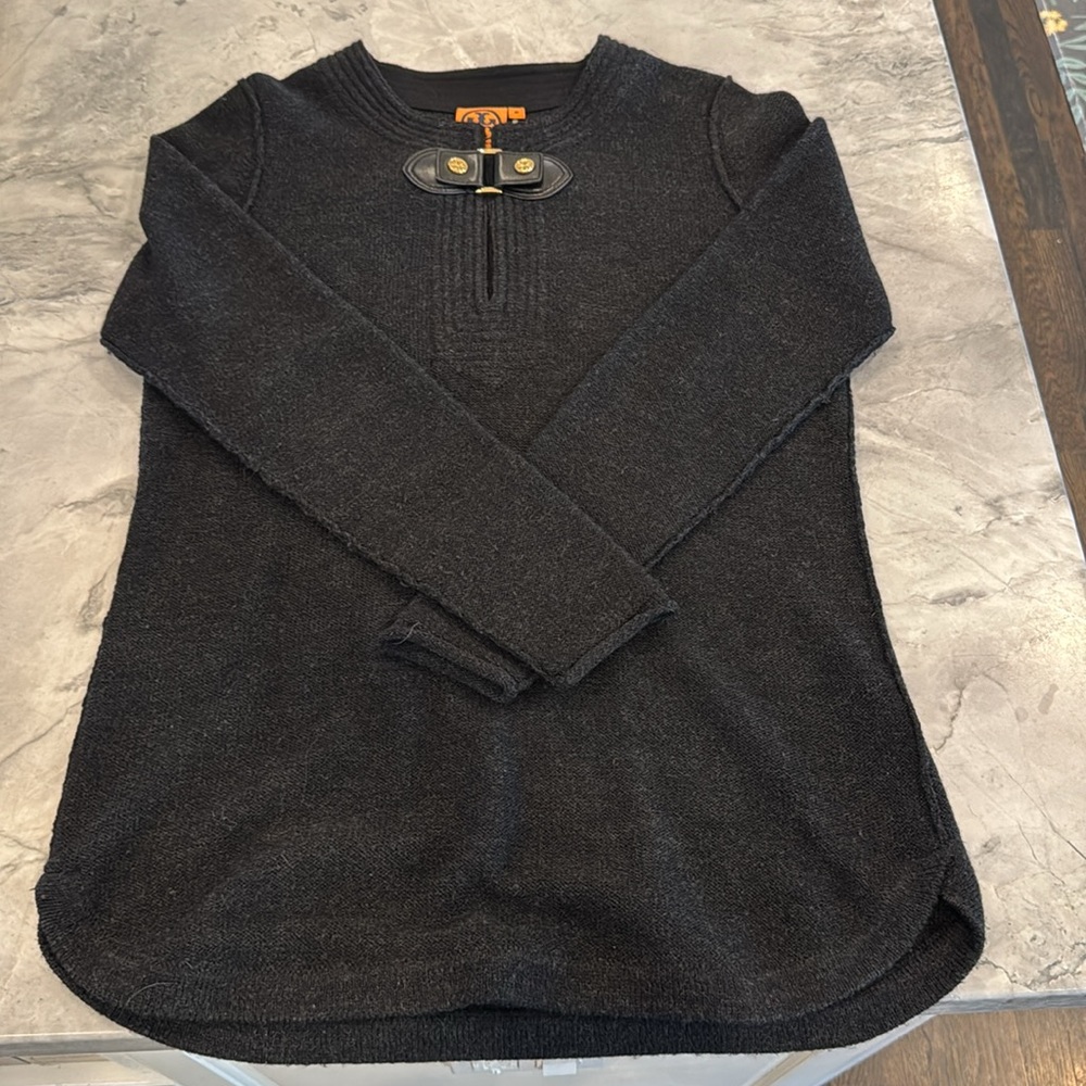 Tory Burch wool blend tunic-style heathered grey sweater, “inside out”, medium